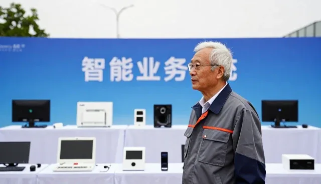技术适配中的性能优化与适用条件分析